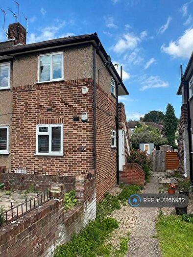 2 Bedroom Maisonette To Rent In Downbank Avenue, Bexleyheath, DA7