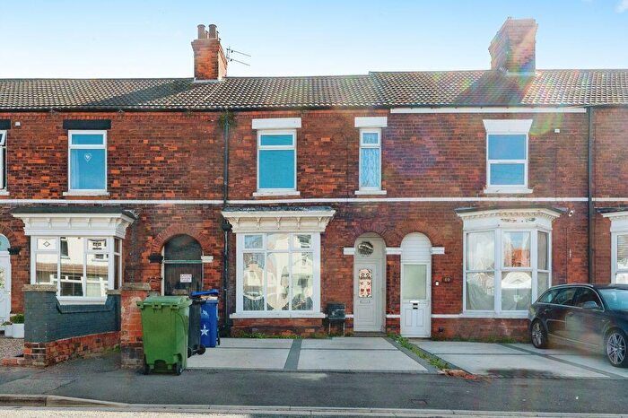 4 Bedroom Terraced House For Sale In Suggitts Lane, Cleethorpes, DN35