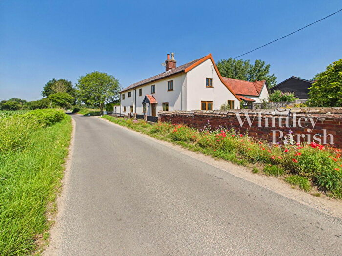 4 Bedroom Detached House For Sale In Grove Road, Banham, Norwich, NR16