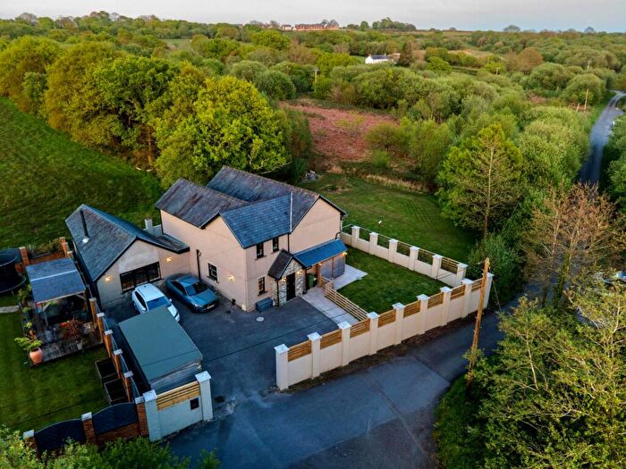 4 Bedroom Detached House For Sale In Mountain Road, Penllergaer, Swansea, City And County Of Swansea., SA4