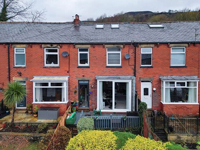 3 Bedroom Terraced House For Sale In Harehill Avenue, Todmorden, OL14