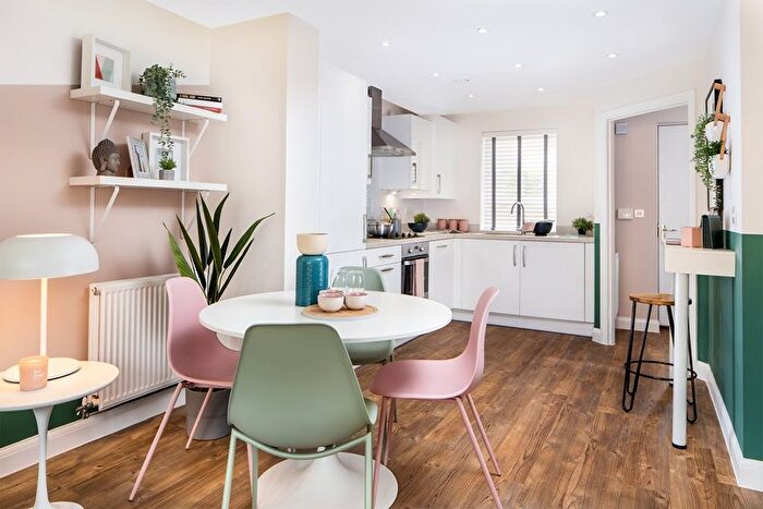 2 Bedroom Flat For Sale In "Old Waterworks" At Bath Road, Speen, Newbury, RG14