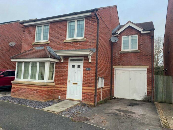 4 Bedroom Detached House To Rent In Florence Gardens Thatcham, RG18