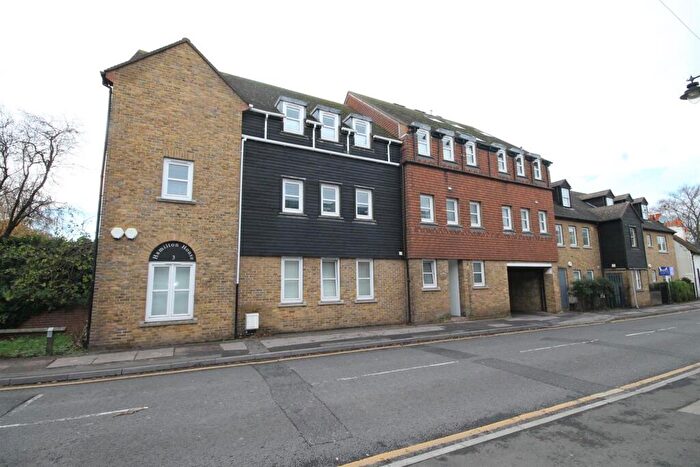 1 Bedroom Flat To Rent In North Street, Carshalton, SM5