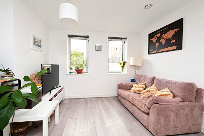 1 Bedroom Apartment To Rent In Victoria Street, Basingstoke, RG21