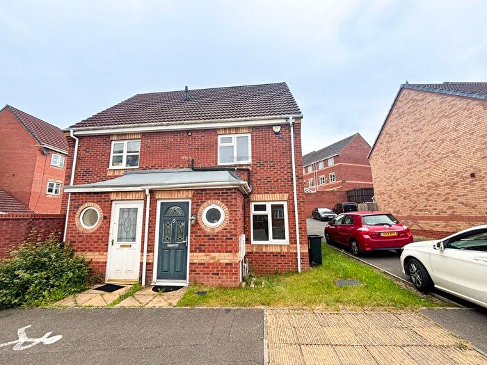 2 Bedroom Semi-Detached House To Rent In Kestrel Lane, Hamilton, Leicester, LE5