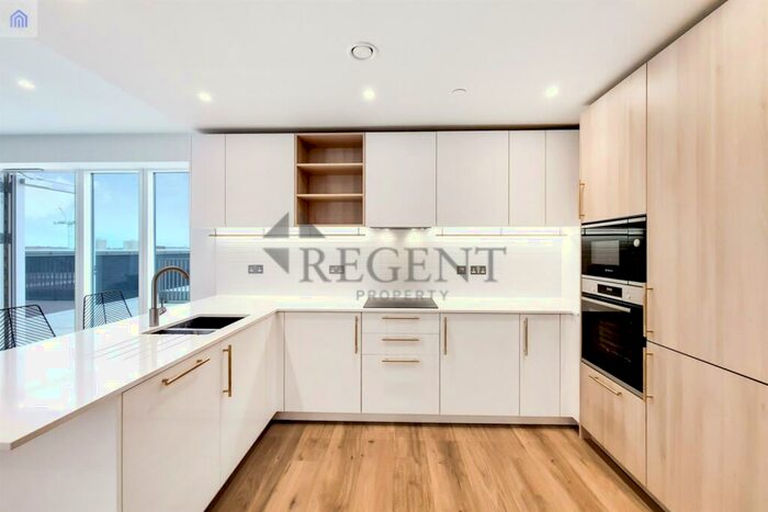 2 Bedroom Apartment To Rent In Beeley House, Mary Neuner Road, N8