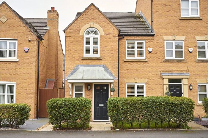 3 Bedroom End Of Terrace House For Sale In Steetley Drive, St. Helens, Merseyside, WA9