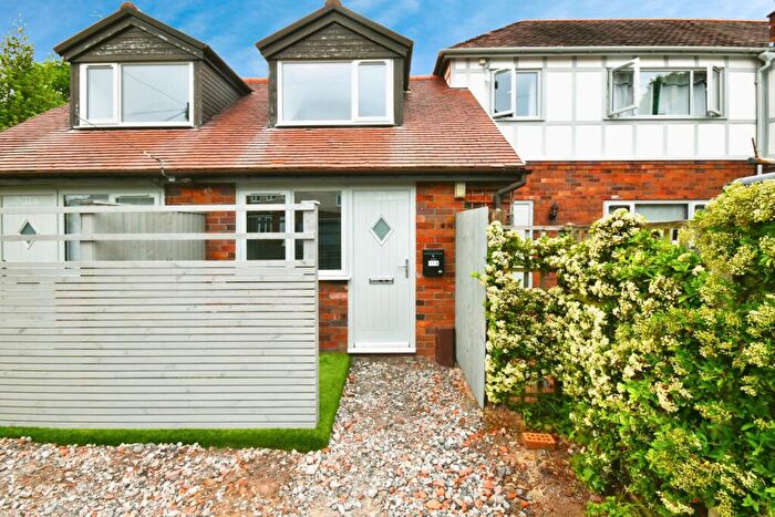 2 Bedroom Semi-Detached House To Rent In Westminster Drive, Wrexham, LL12