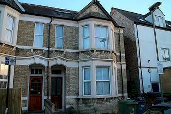 6 Bedroom House To Rent In Divinity RoadOxford, OX4