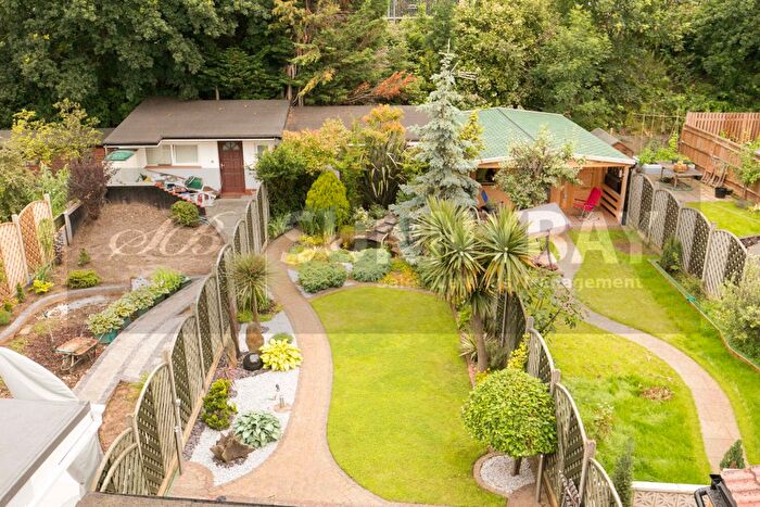 4 Bedroom Terraced House To Rent In Firstway, London, SW20