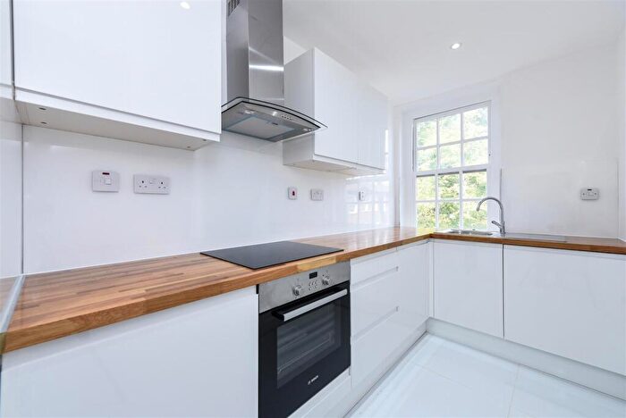 1 Bedroom Flat To Rent In Greenhill, Hampstead, NW3