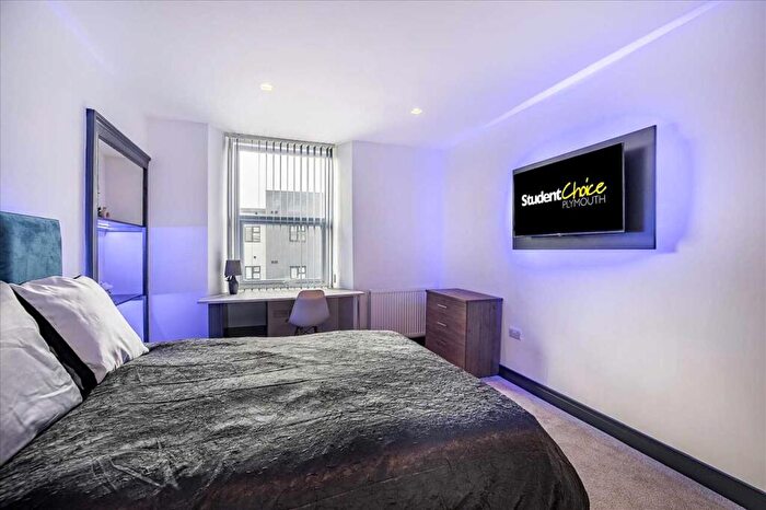 2 Bedroom Apartment To Rent In Houndiscombe Road, Plymouth, PL4