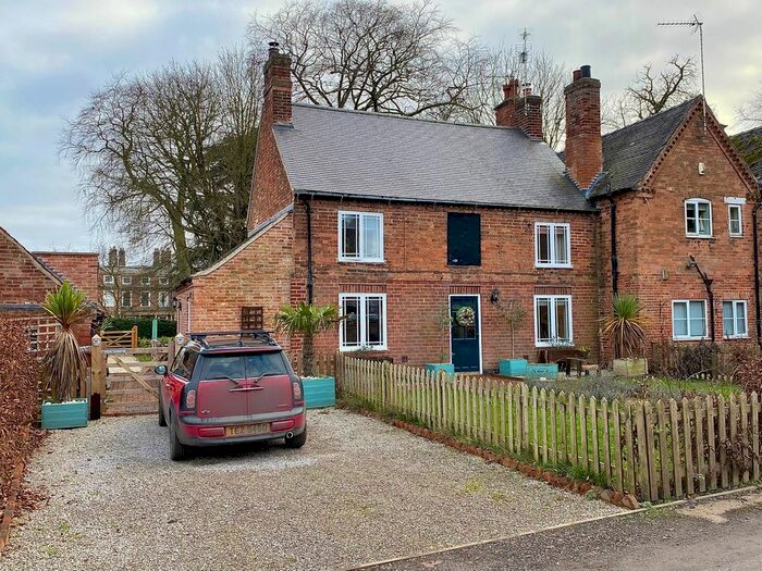 3 Bedroom Cottage To Rent In The Pot Yard, Farnsfield, Newark NG22