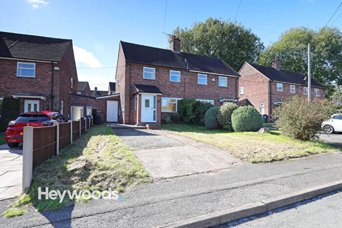 2 Bedroom Semi-Detached House To Rent In Windermere Road, Newcastle, ST5