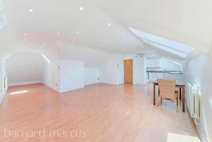 4 Bedroom Flat To Rent In Radcliffe Road, Croydon, CR0