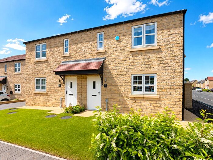 3 Bedroom Detached House For Sale In Waddle Road, Micklefield, LS25