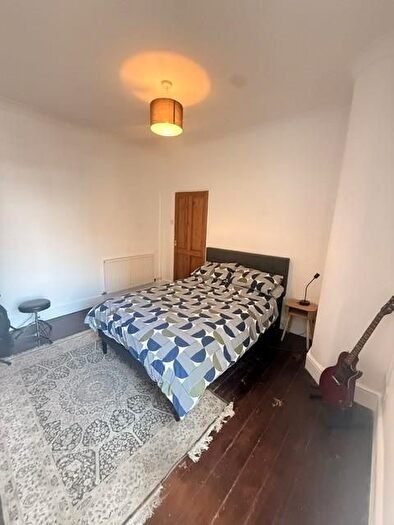 2 Bedroom Flat To Rent In Tynemouth Road, Mitcham, CR4