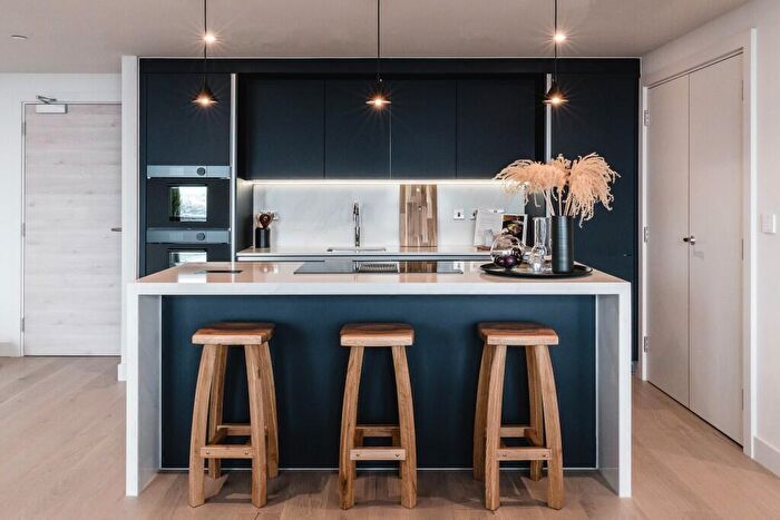 2 Bedroom Penthouse To Rent In William Jessop Way, Liverpool, Merseyside, L3