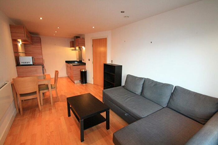 1 Bedroom Flat To Rent In Mackenzie House, Leeds, West Yorkshire, LS10