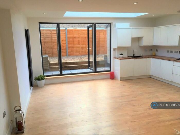 1 Bedroom Flat To Rent In Mount Pleasant, Reading, RG1