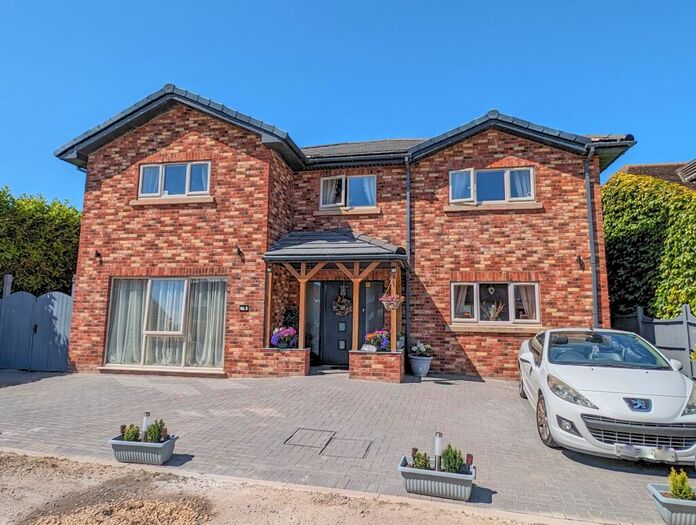 4 Bedroom Detached House For Sale In Veronica Close, Skegness, PE25