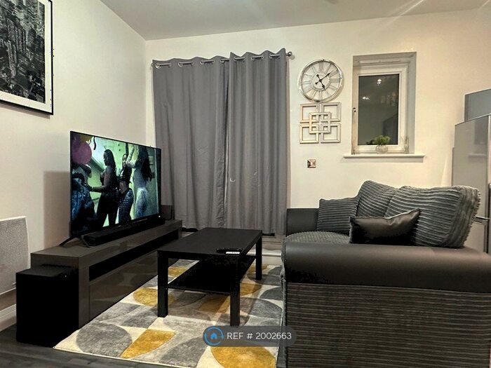 Studio To Rent In Oceana Boulevard, Southampton, SO14