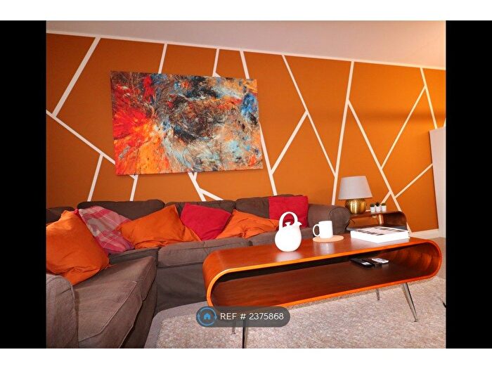 4 Bedroom Semi Detached House To Rent In The Hollow, Bath, BA2