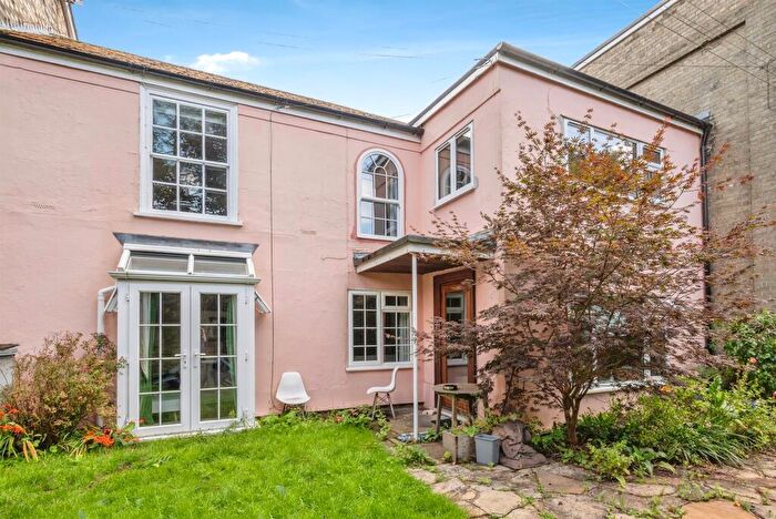 2 Bedroom Flat To Rent In Unthank Road, Norwich, NR4