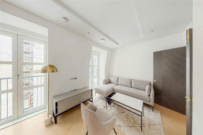 2 Bedroom Flat To Rent In Millbank, London, SW1P