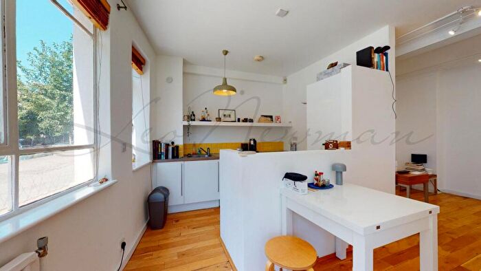 1 Bedroom Flat To Rent In Prince Albert Road, St John's Wood, NW8