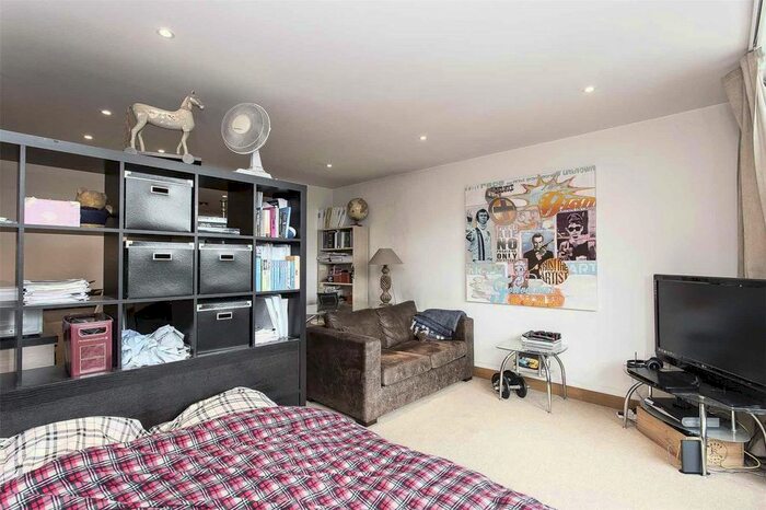 Studio To Rent In Eustace Building, Chelsea Bridge Wharf, 372 Queentown Road SW11