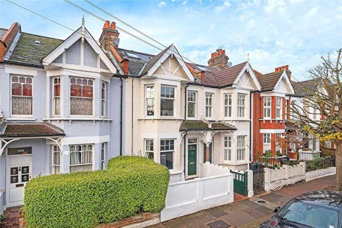 4 Bedroom Terraced House For Sale In Clonmore Street, Southfields, London, SW18