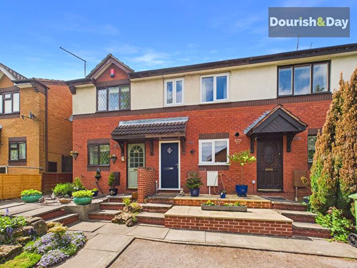 2 Bedroom Terraced House For Sale In Grissom Close, Stafford, ST16