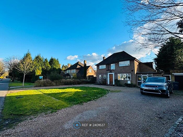 5 Bedroom Detached House To Rent In School Close, High Wycombe, HP11