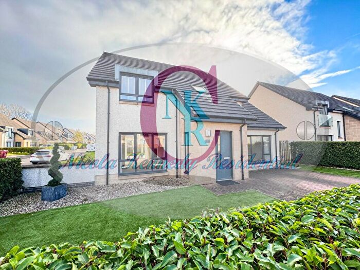 4 Bedroom Detached House To Rent In Oakbank Crescent, Uddingston, G71