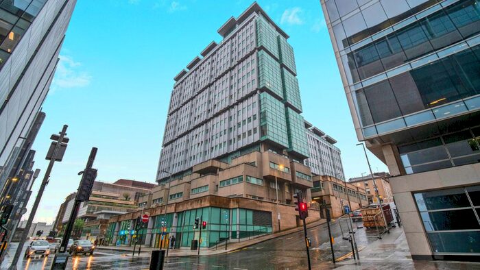 3 Bedroom Flat To Rent In Bothwell Street, Glasgow, G2