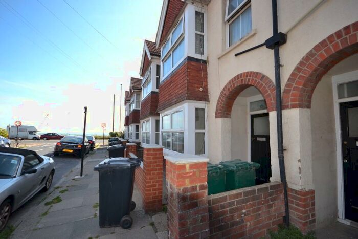 2 Bedroom Flat To Rent In St. Leonards Avenue, Hove, East Sussex, BN3