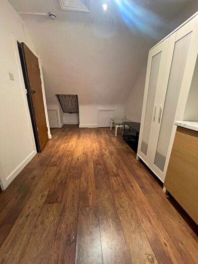 1 Bedroom Studio To Rent In London, IG11