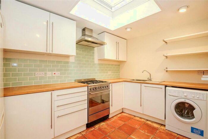 2 Bedroom Terraced House To Rent In Highland Place, Clifton, Bristol, BS8