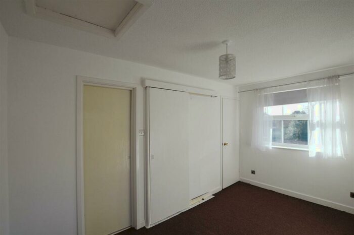 1 Bedroom Maisonette To Rent In Allendale Road, Rainworth, Mansfield, NG21