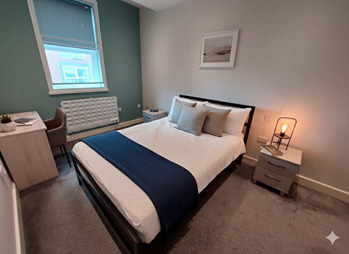 1 Bedroom Apartment To Rent In West Street, Sheffield, S1