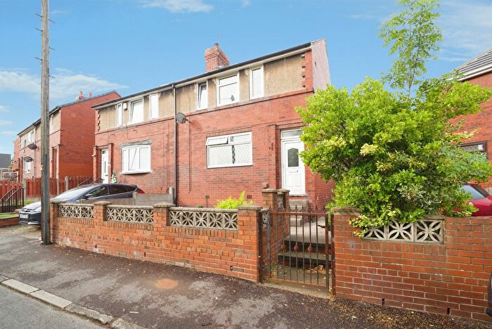 3 Bedroom Semi Detached House For Sale In Harwood Terrace, Barnsley, S71