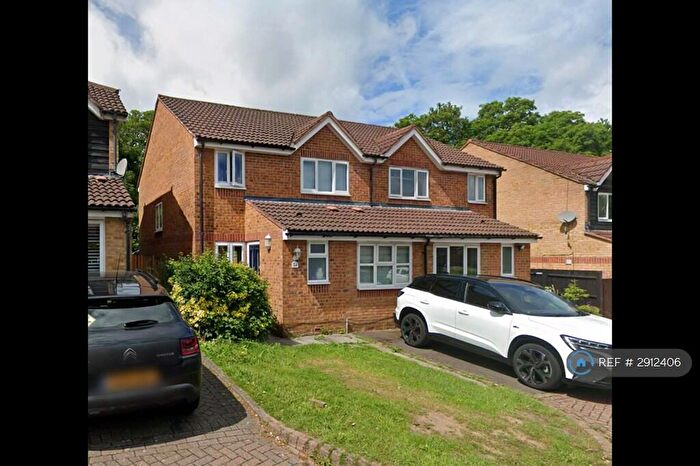 3 Bedroom Semi Detached House To Rent In Dunnymans Road, Banstead, SM7