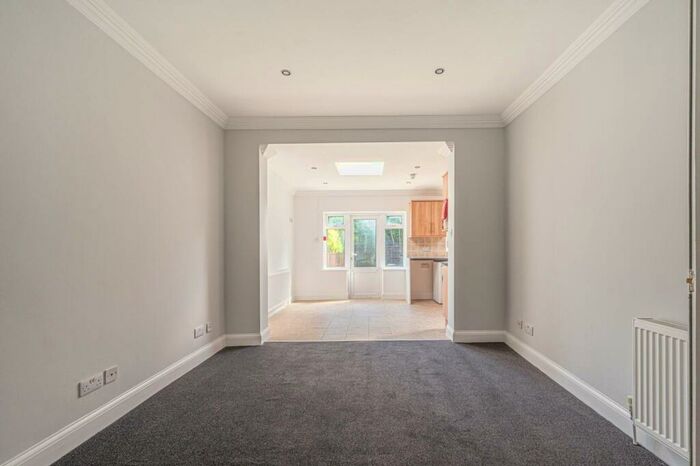 4 Bedroom House To Rent In Crewys Road, Child's Hill, London, NW2