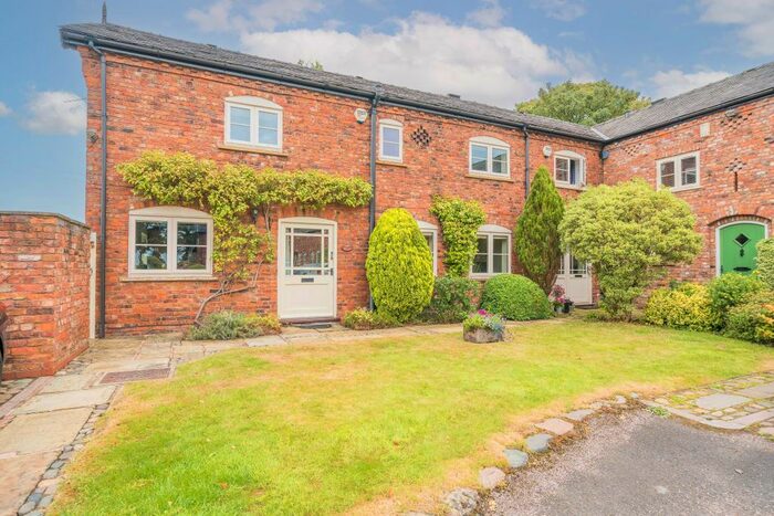 3 Bedroom Barn Conversion For Sale In The Willows Bostock Grange Mews Brick Kiln Lane Bostock, Middlewich, CW10