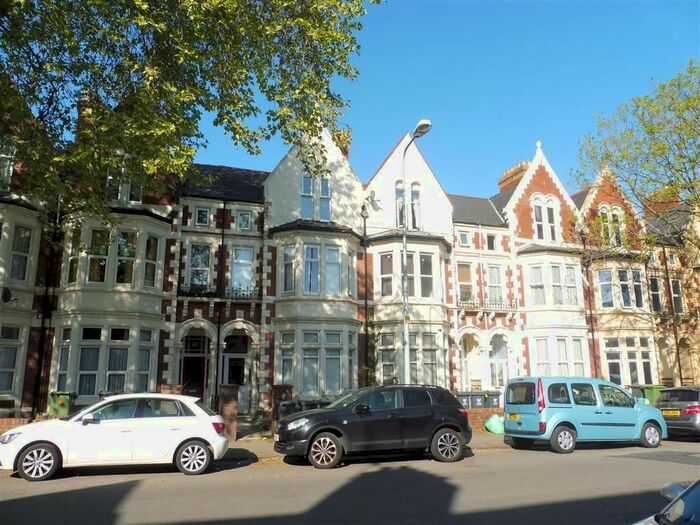 1 Bedroom Flat To Rent In Pen-Y-Lan Road, Roath, Cardiff, CF24