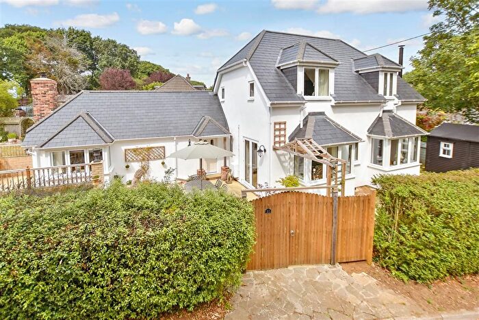 4 Bedroom Detached House For Sale In Woodside Avenue, Alverstone Garden Village, Isle Of Wight, PO36