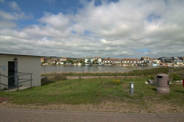 Log Cabin For Sale In West Beach Road, Shoreham, West Sussex, BN43