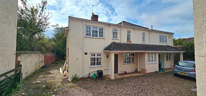3 Bedroom Semi-Detached House For Sale In Red Hill, Stourbridge, DY8